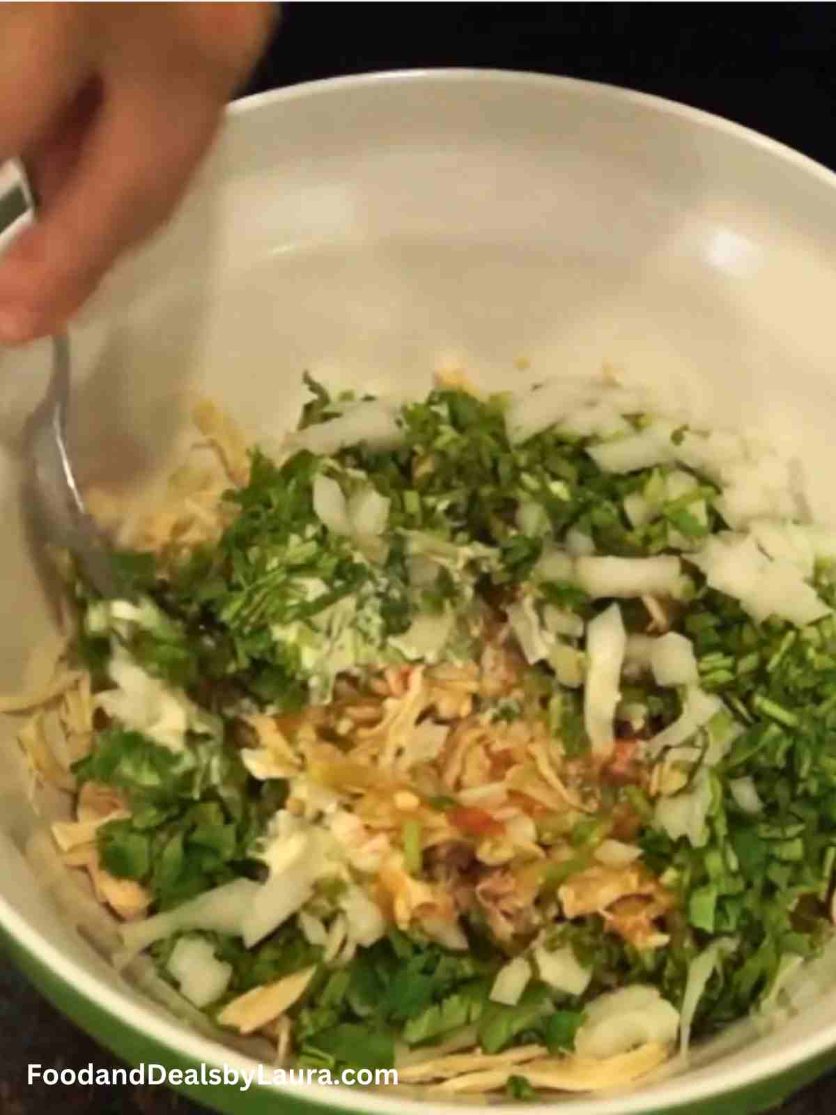 ensalada de pollo con cilantro