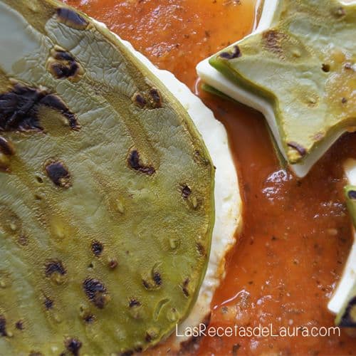 Nopales Rellenos de Queso