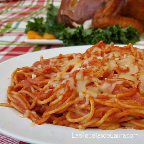 espagueti rojo - las recetas de Laura