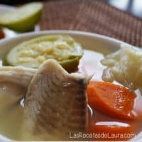 caldo de pescado - las recetas de laura