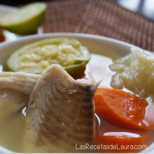 caldo de pescado