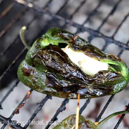 chiles rellenos a la parrilla