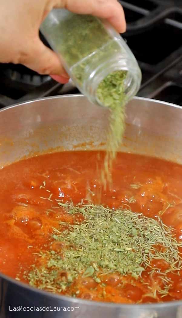 homemade tomato sauce