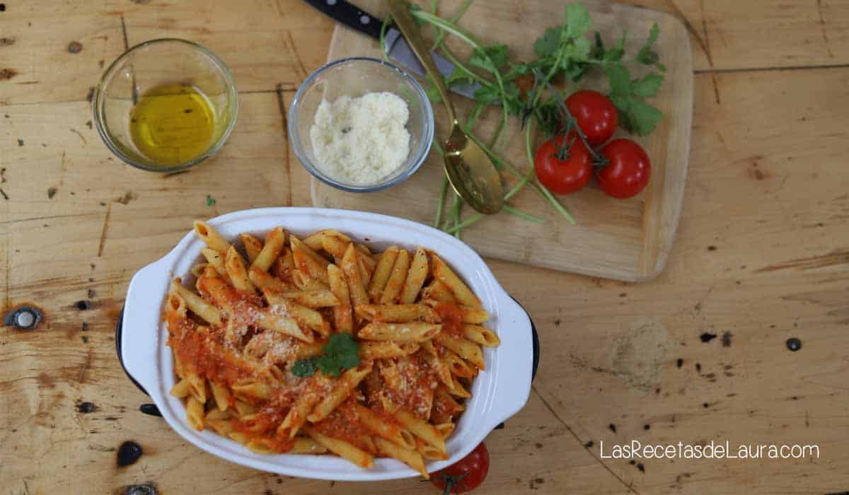 Pasta en salsa sde tomate