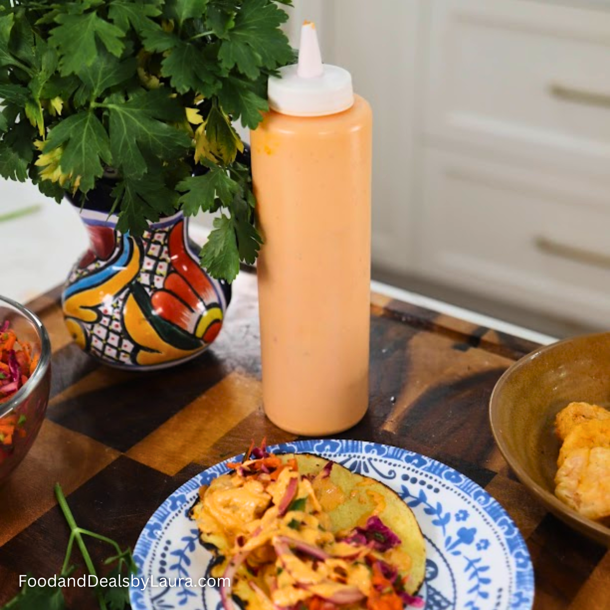 Aderezo cremoso de chipotle para tacos o ensaladas