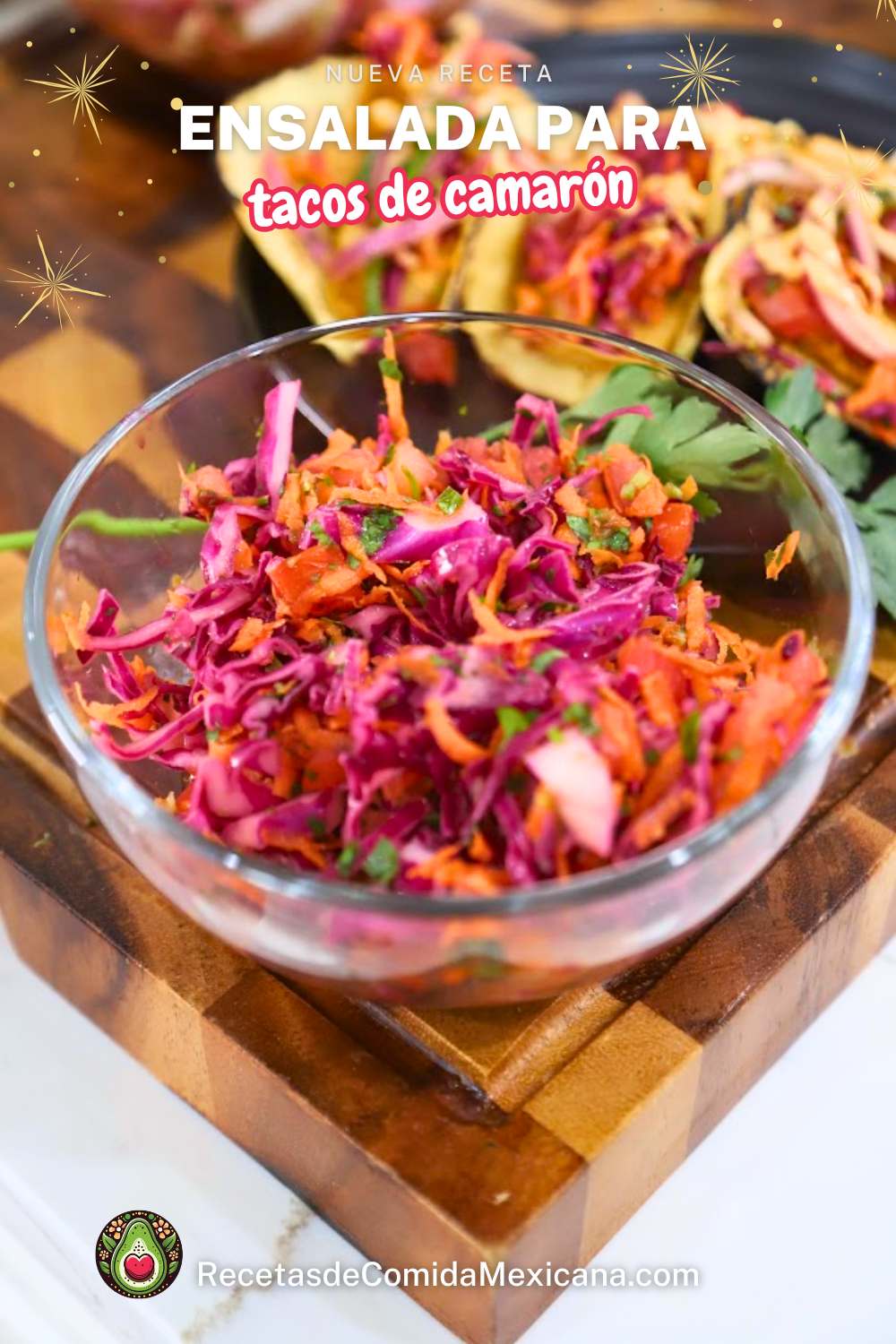 Ensalada de col morada para tacos de camarón o pescado